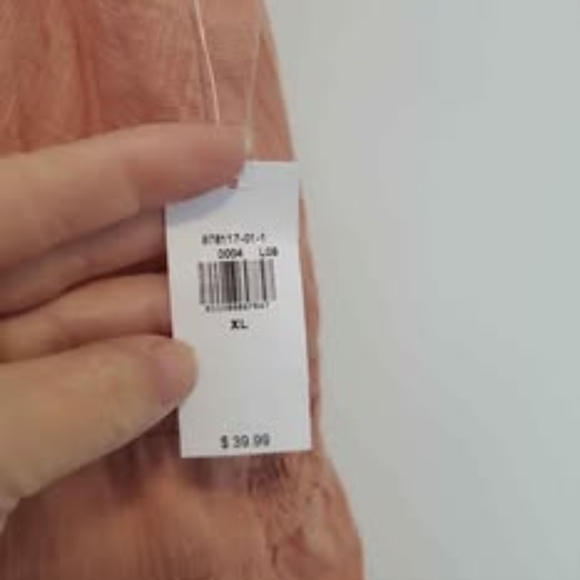 Women's Peach Ruffle Top - Picture 4 of 7